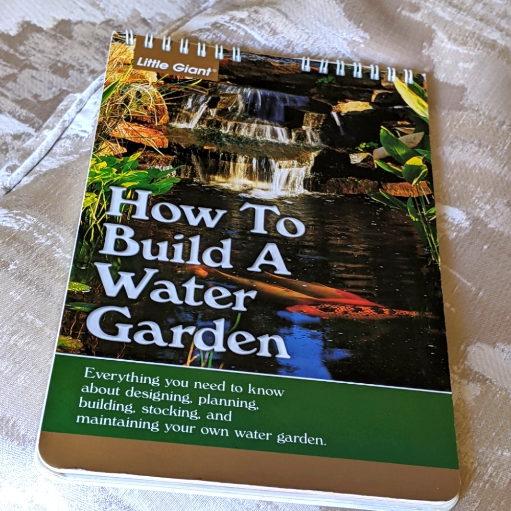 BOOK  "HOW TO BUILD A WATER GARDEN"  BY LITTLE GIANT - Picture 2 of 6